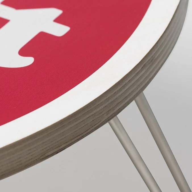 Стол складной Carhartt WIP Heart Folding Table