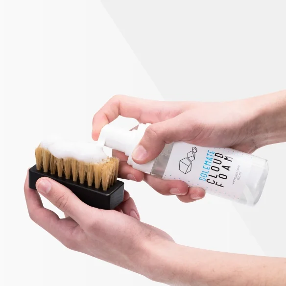 Универсальная чистящая пенка Solemate Cloud Foam