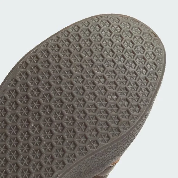 Кроссовки унисекс adidas Originals Gazelle Earth Strata/Brown/Gum