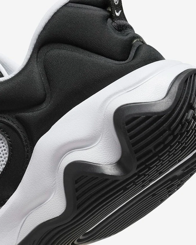 Кроссовки Nike Giannis Immortality 3 EP Black/White