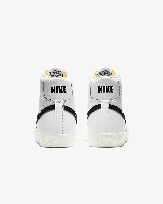 Кроссовки женские Nike Blazer Mid 77 White/Black Sail