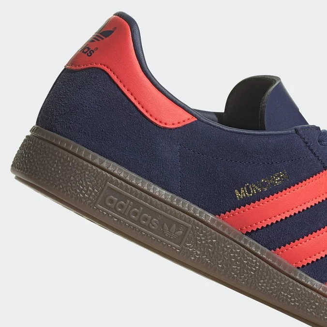 Кроссовки adidas Originals Munchen Dark Blue/Solar Red/Gum