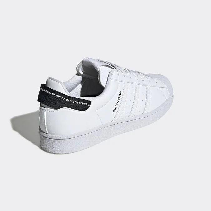 Кроссовки унисекс adidas Originals x Parley Superstar Cloud White/Cloud White/Core Black