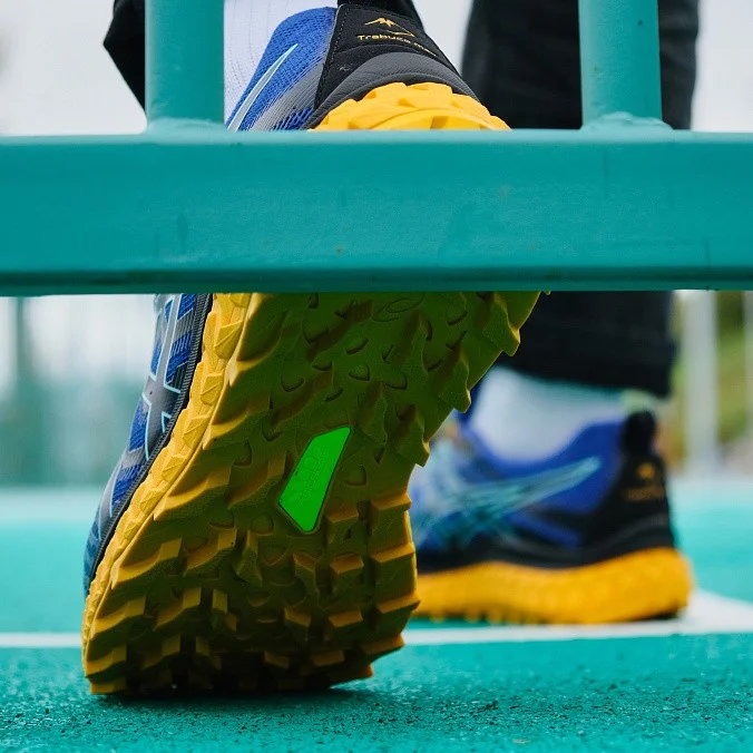 Кроссовки мужские ASICS Trabuco Max Monaco Blue/Black