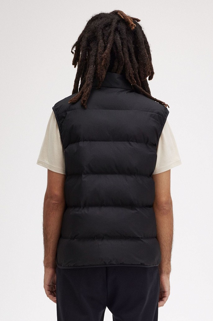 Жилет Fred Perry Insulated Gilet