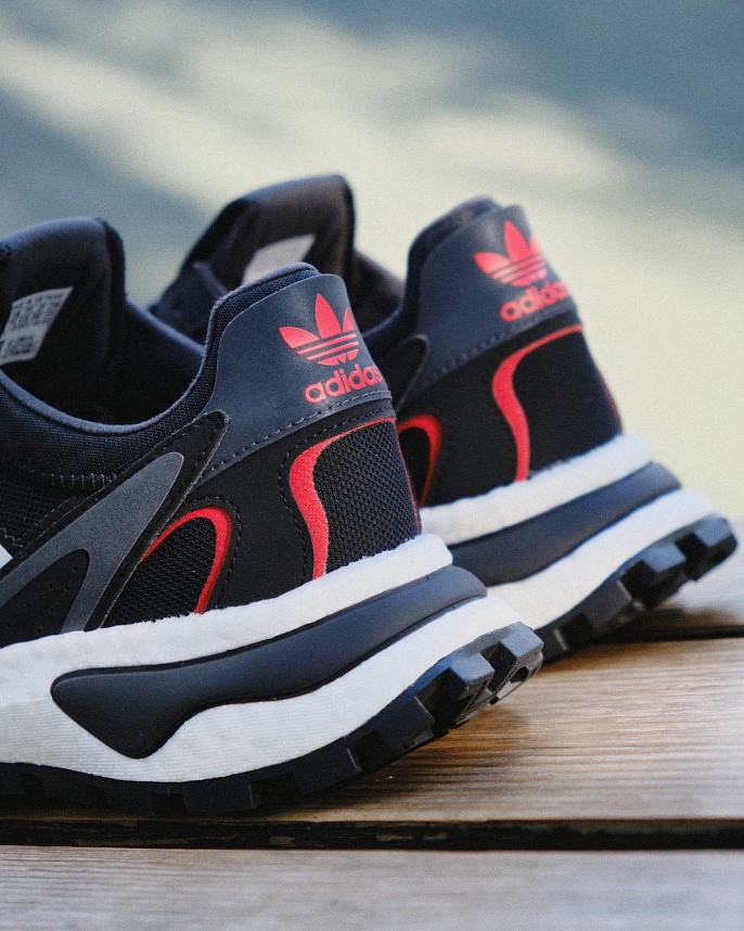 Кроссовки мужские adidas Originals Retropy P9 Core Black/Crystal White/Vivid Red