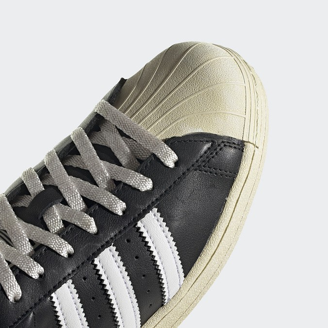 Кроссовки унисекс adidas Originals Superstar Black/Crystal White/Blue