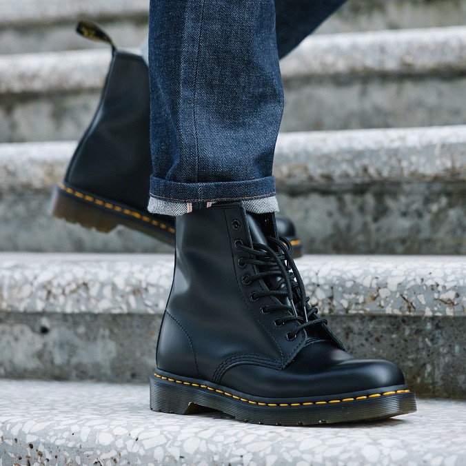 Ботинки унисекс Dr. Martens 1460 Smooth