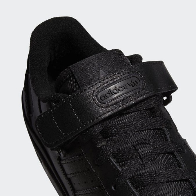Кроссовки adidas Originals Forum Low Core Black/Core Black/Core Black
