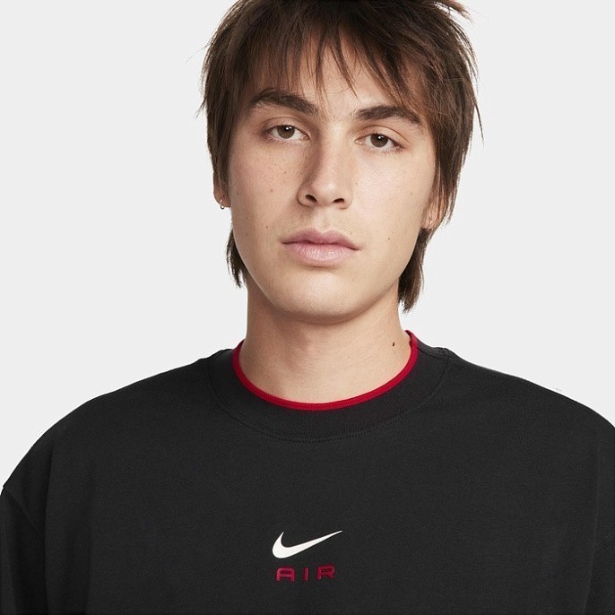 Футболка Nike Air T-Shirt Black/University Red