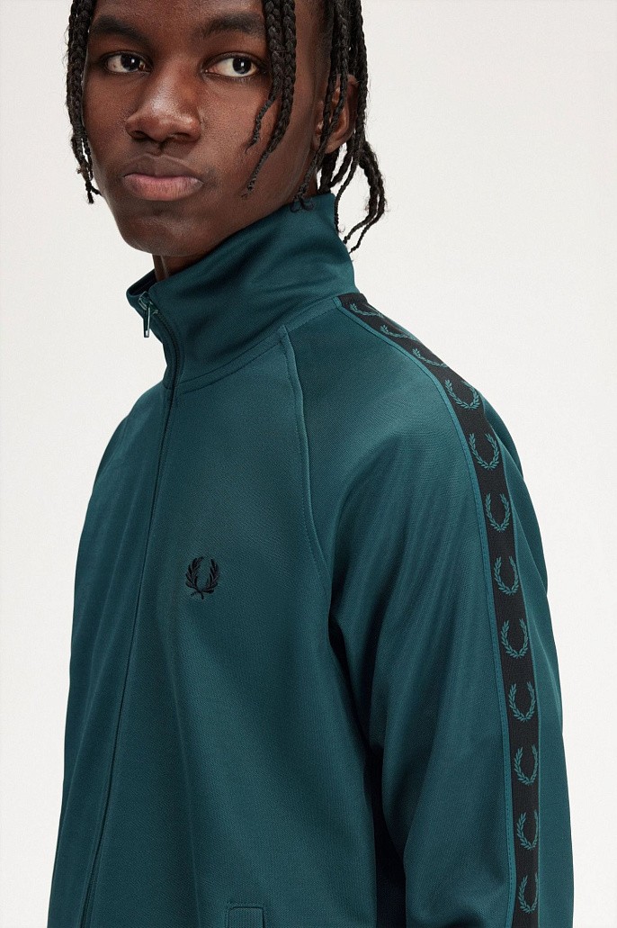 Олимпийка Fred Perry Contrast Tape Track Jacket